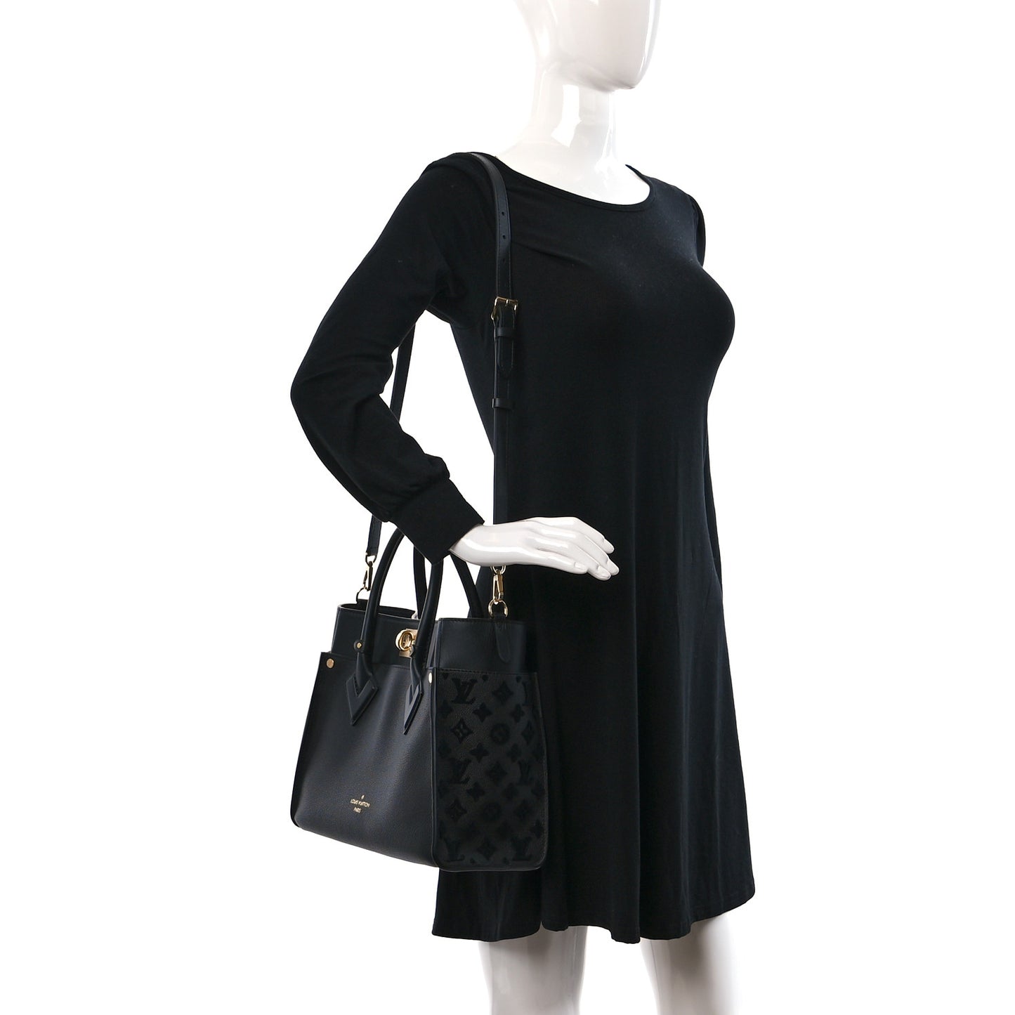 Calfskin Monogram Tufting On My Side Black