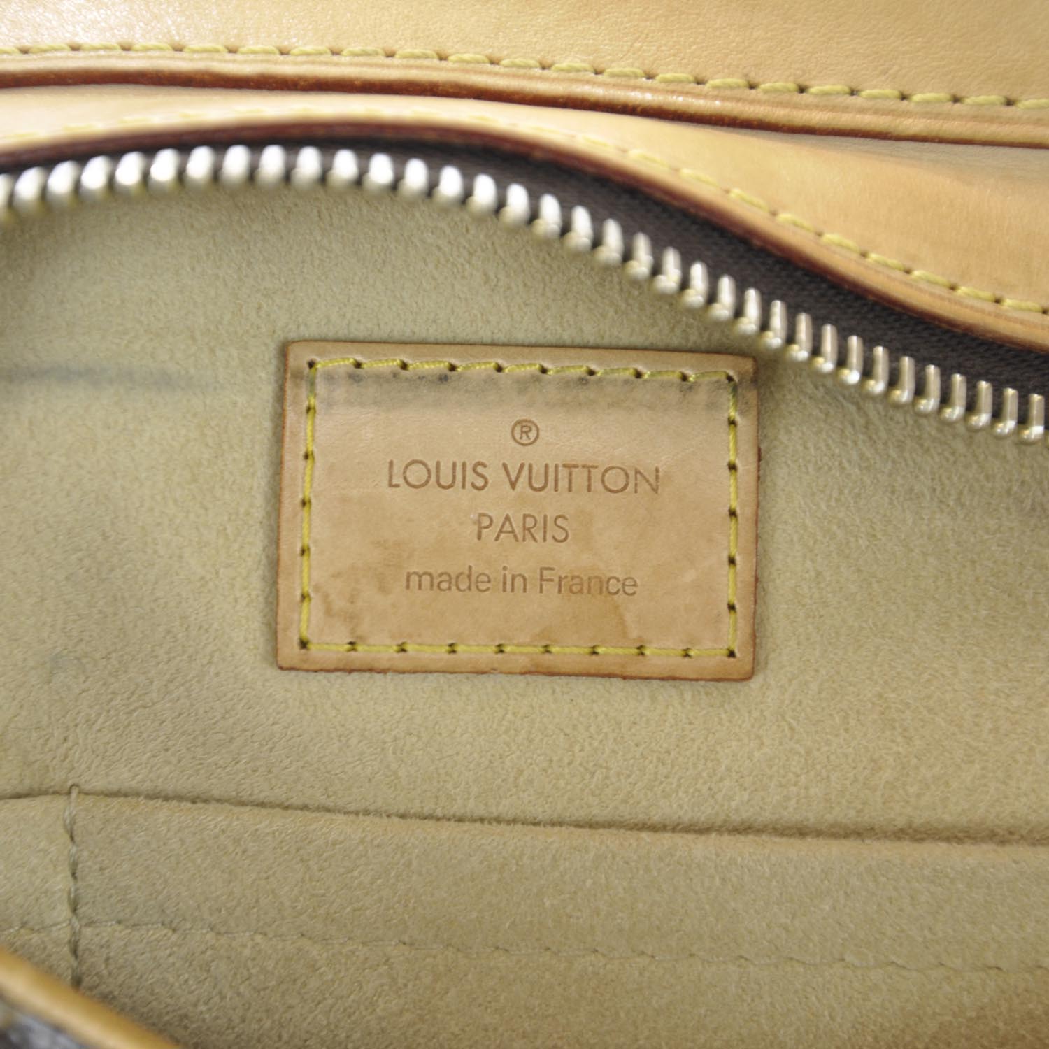 Louis Vuitton Monogram Hudson GM w Short Strap 9 of 10