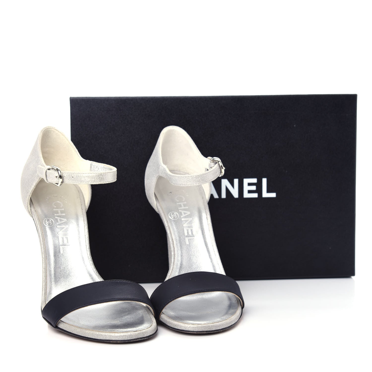 Chanel Metallic Lambskin CC Sandal 36 Silver Black 11 of 12