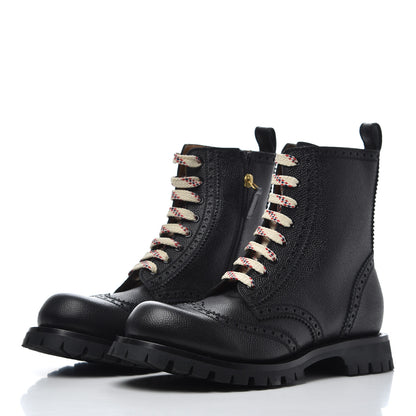 Gucci Grained Calfskin Mens Brogue Wingtip Lug Sole Boots 8 Black 3 of 9