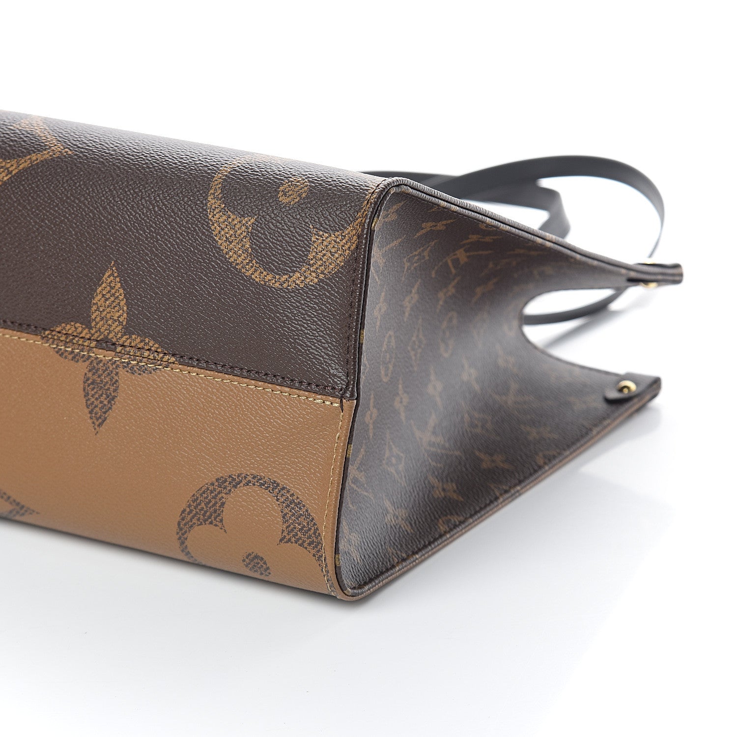 Louis Vuitton Reverse Monogram Giant Onthego MM 8 of 9