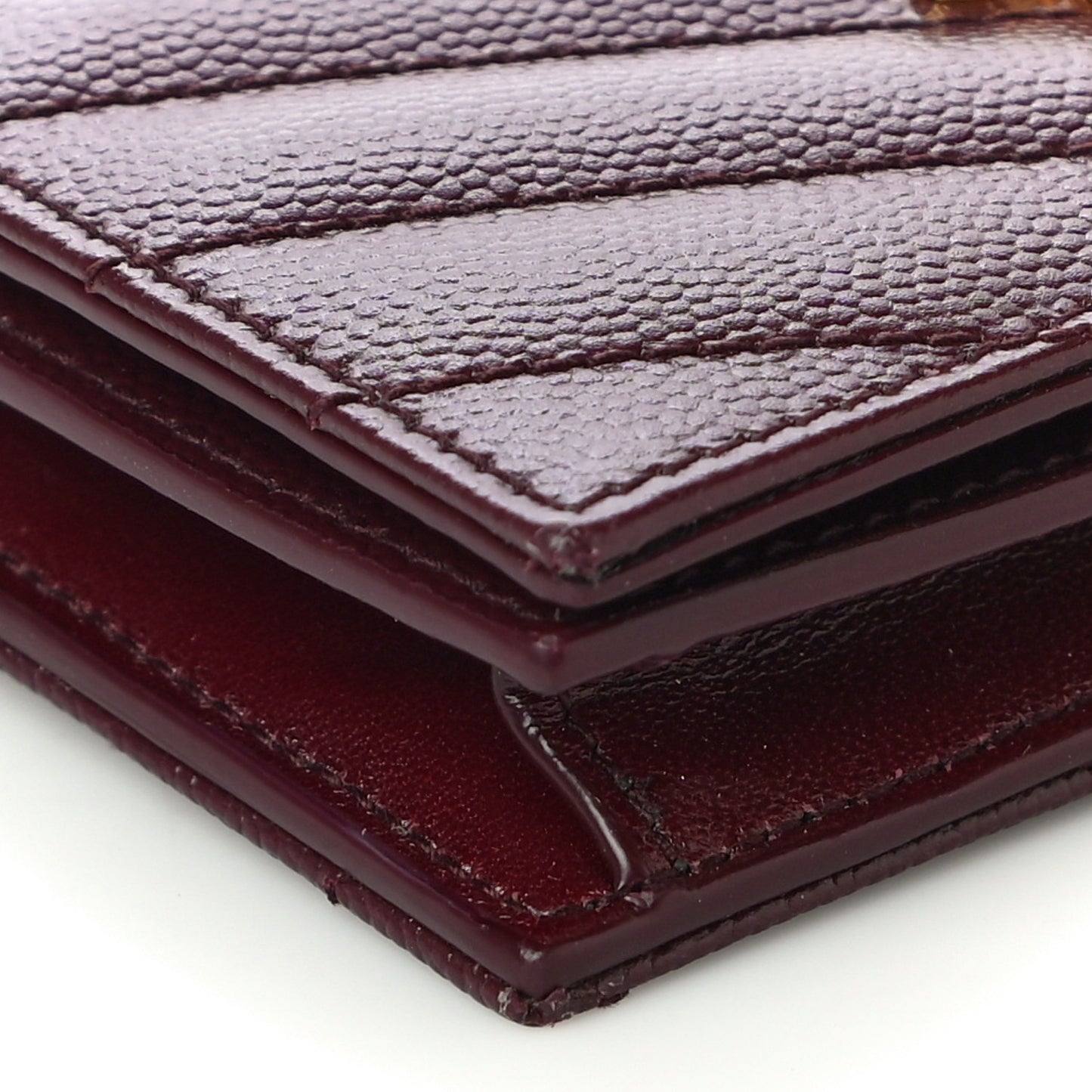 Grain De Poudre Matelasse Chevron Cassandre Card Case Bordeaux