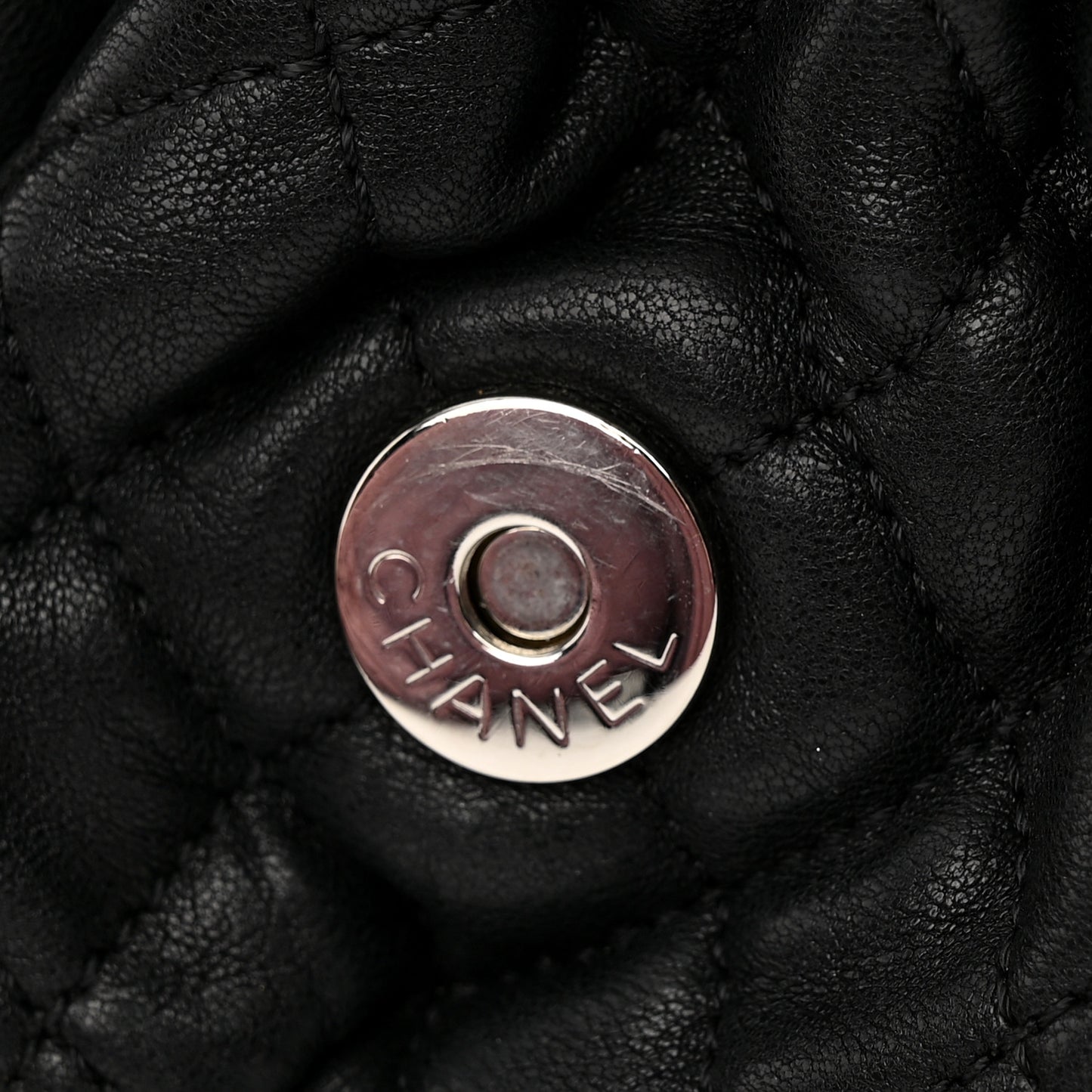 Washed Lambskin Quilted Mini Chain Around Flap Black