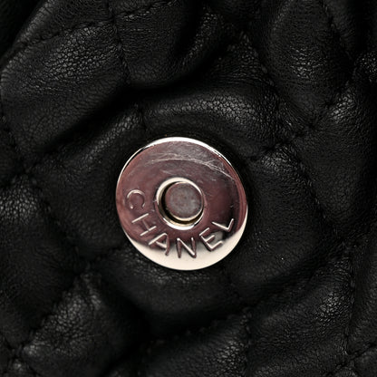 Chanel Washed Lambskin Quilted Mini Chain Around Flap Black 17 of 19
