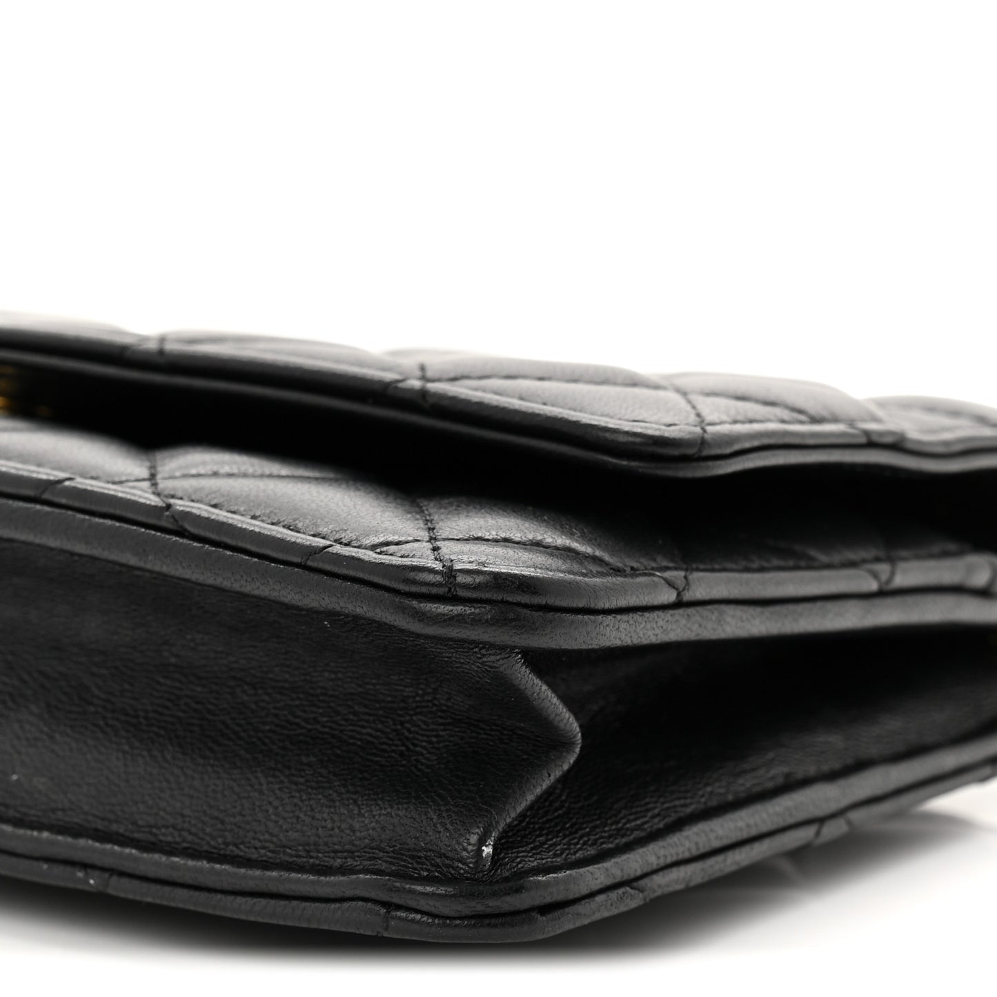 Lambskin Quilted Wallet On Chain WOC Black