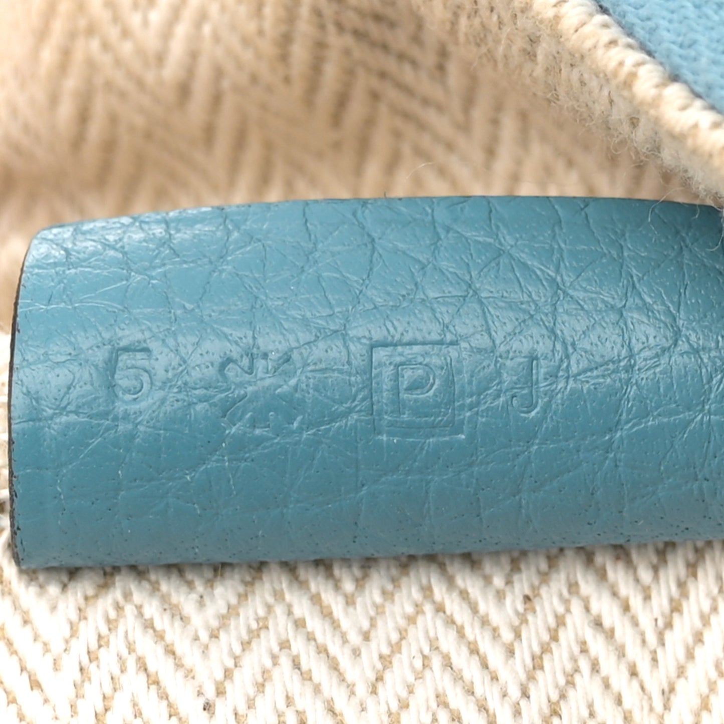 Taurillon Clemence Victoria II 35 Blue Jean