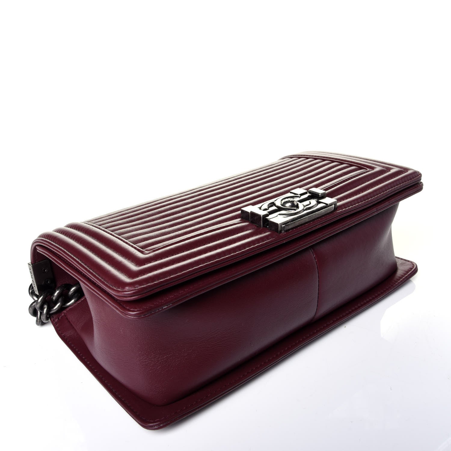 Chanel Calfskin Horizontal Quilted Medium Boy Flap Burgundy 5 of 10