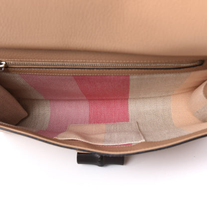 Gucci Pebbled Calfskin Bamboo Daily Clutch Camel 4 of 7