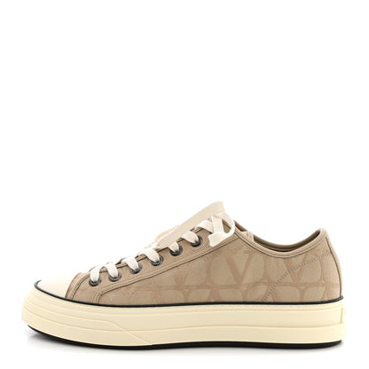 Valentino Garavani Canvas Iconographe Vlogo Sneakers 41 Beige 1 of 9