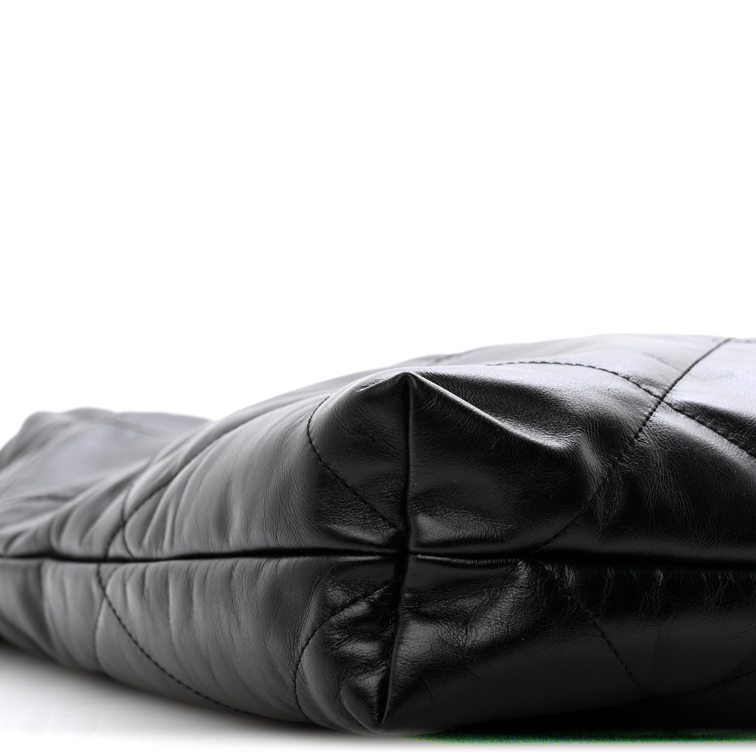 Chanel Shiny Calfskin Quilted Chanel 22 Black 1926656 – FASHIONPHILE