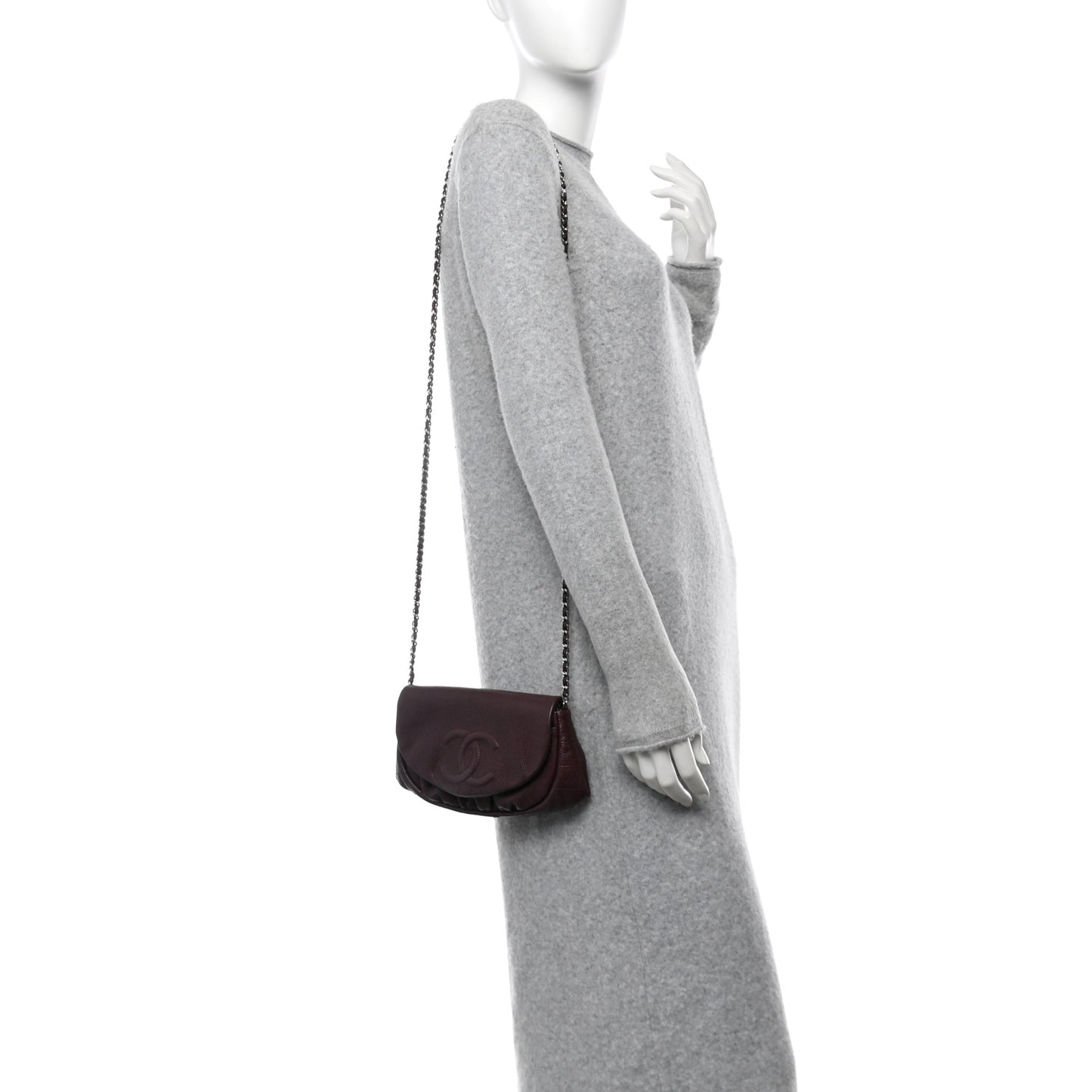 Caviar Half Moon Wallet On Chain WOC Bordeaux