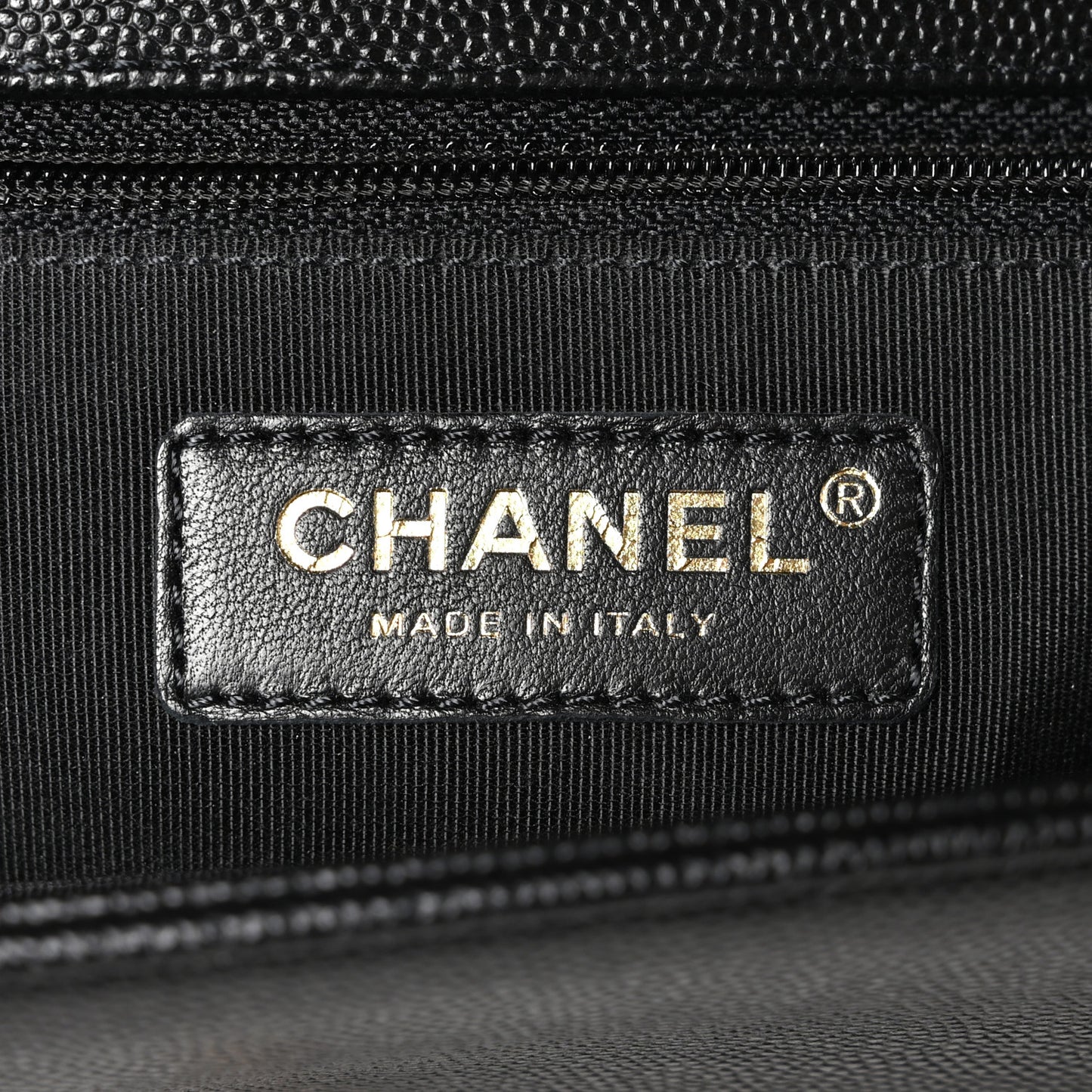 Caviar Quilted New Medium Boy Flap Black