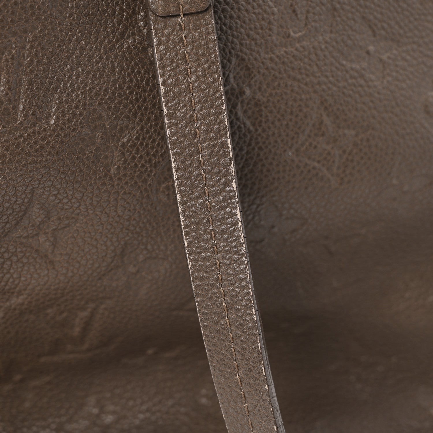 Louis Vuitton Empreinte Lumineuse PM Ombre 15 of 16