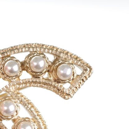 Chanel Pearl CC Brooch Gold 6 of 6
