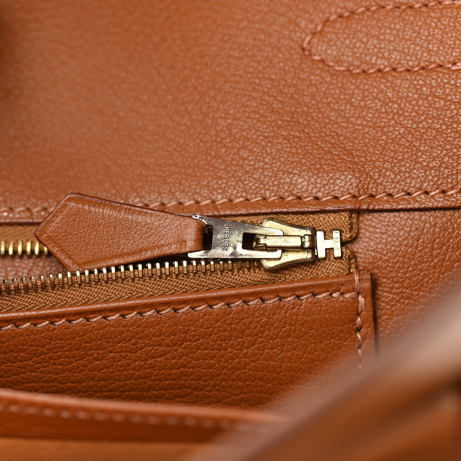 Hermes Gulliver Birkin 35 Gold 18 of 34