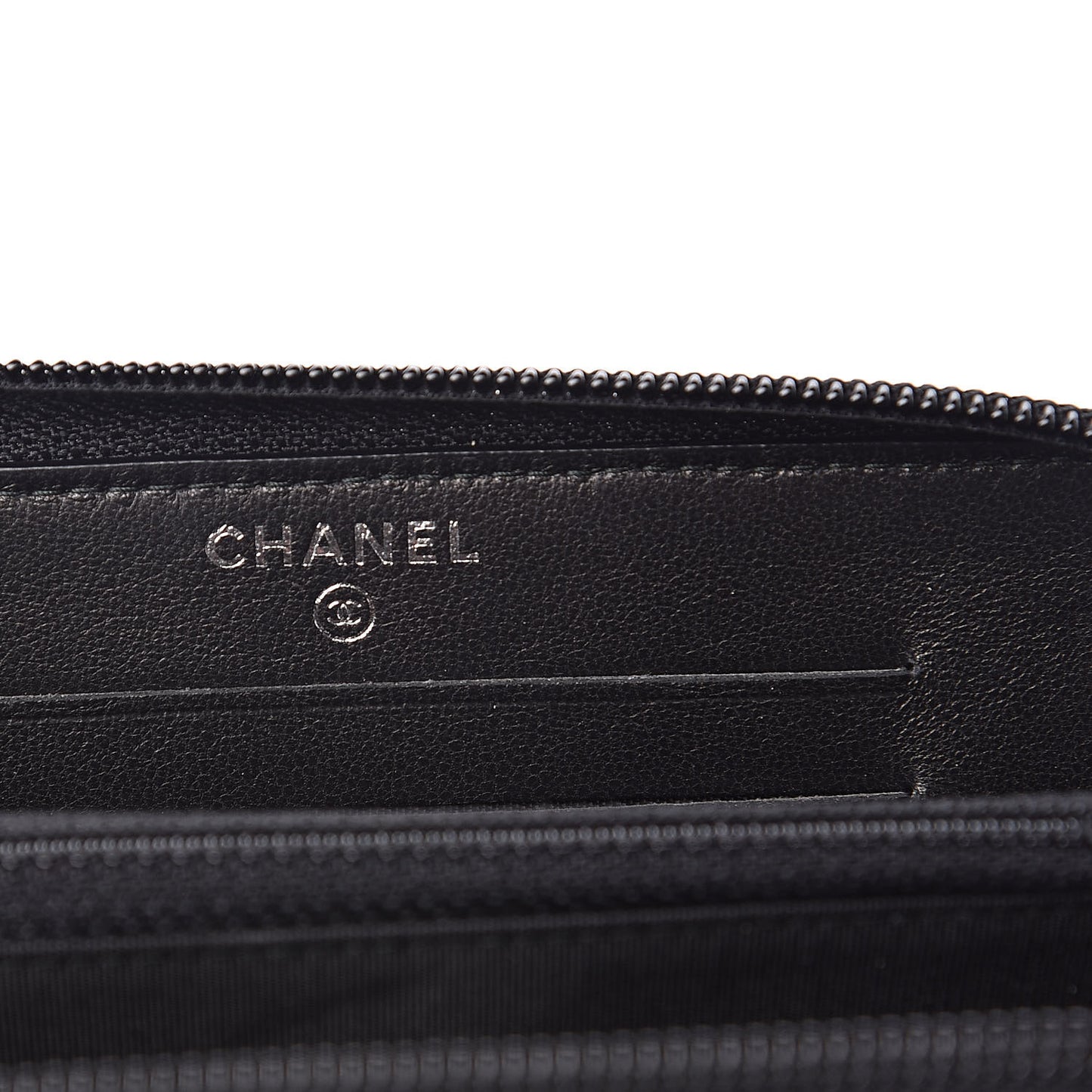 Caviar Quilted Small Boy Zip Around Wallet Black