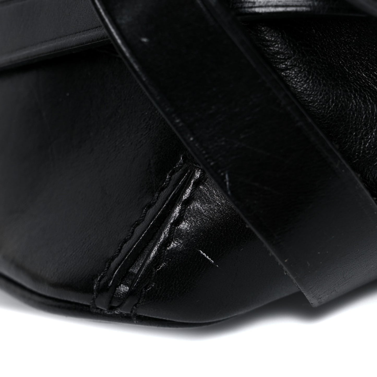 Soft Lambskin Bridle Calfskin Medium Gosford Hobo Black