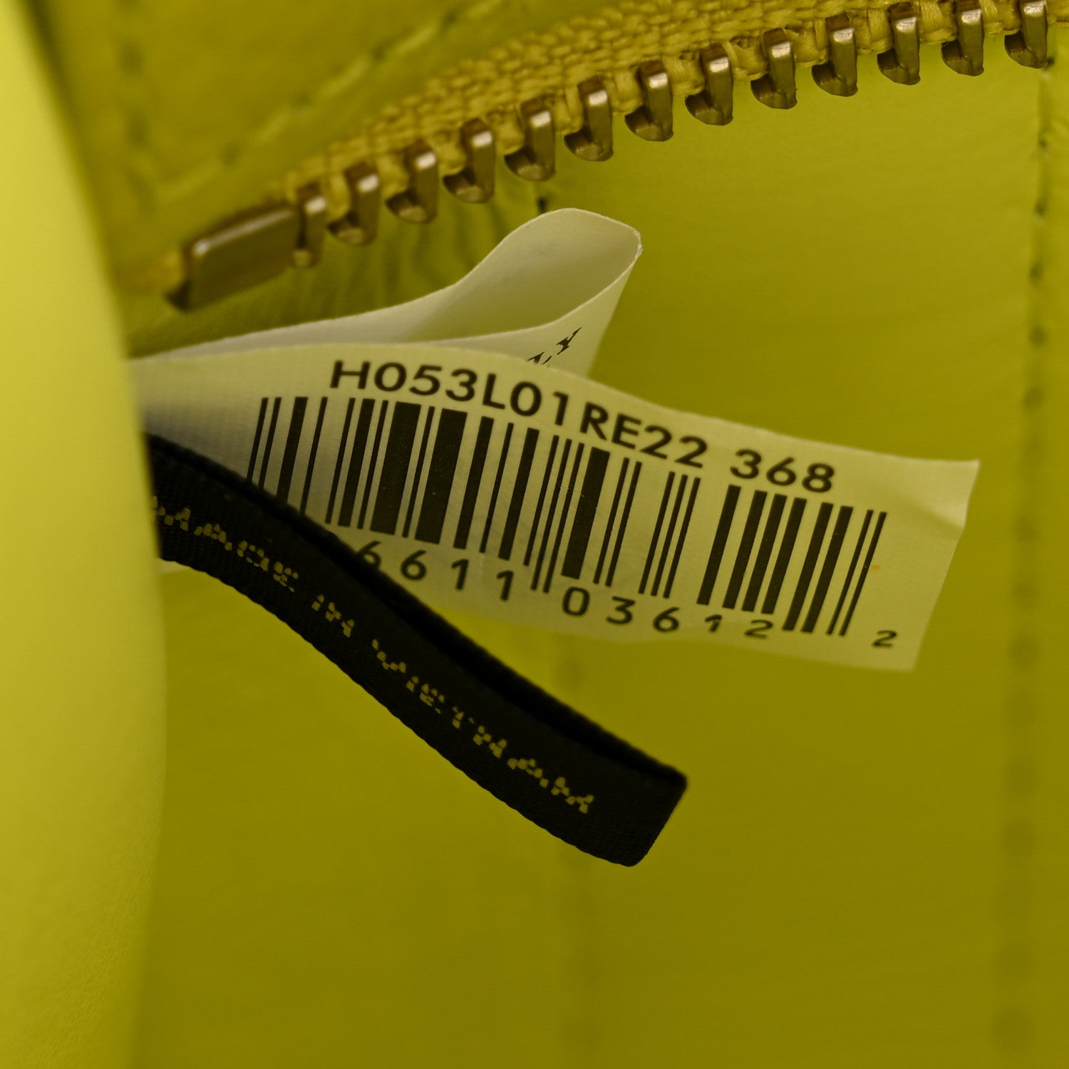 Marc Jacobs Grained Calfskin Micro The Tote Bag Citronelle 7 of 10