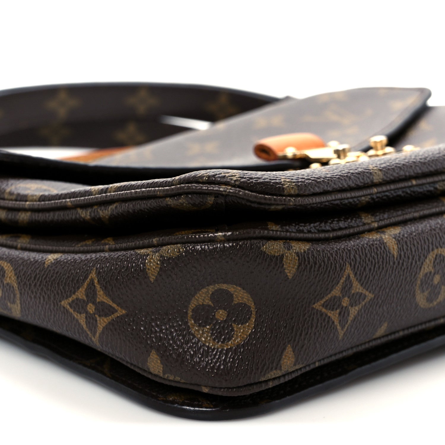 Louis Vuitton Monogram Pochette Metis 21 of 23