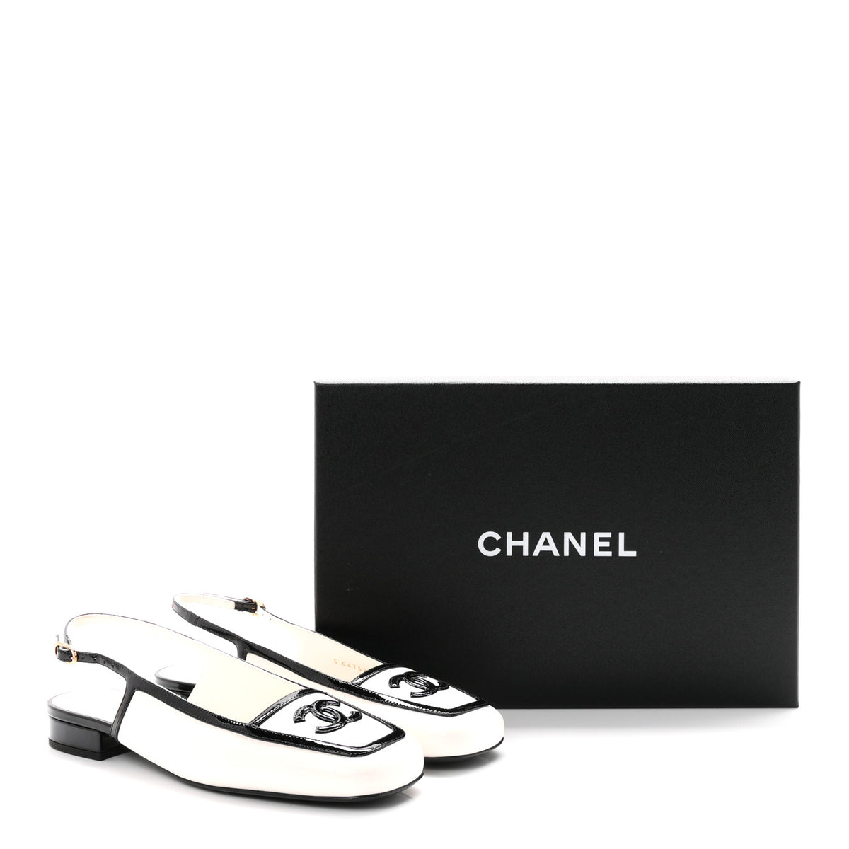 Chanel Lambskin Patent Calfskin CC Slingback Sandals 36.5 White Black 10 of 10