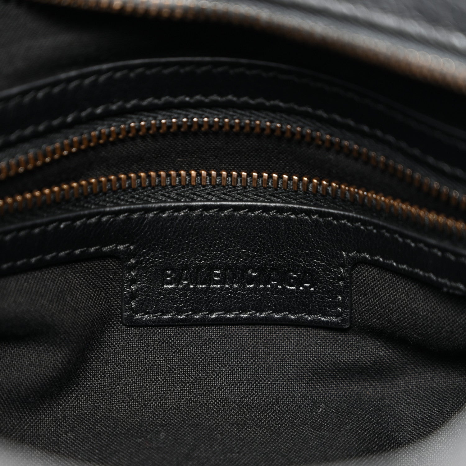 Balenciaga Agneau Arena Classic Hardware Small Le City Volcanic Rock 6 of 10