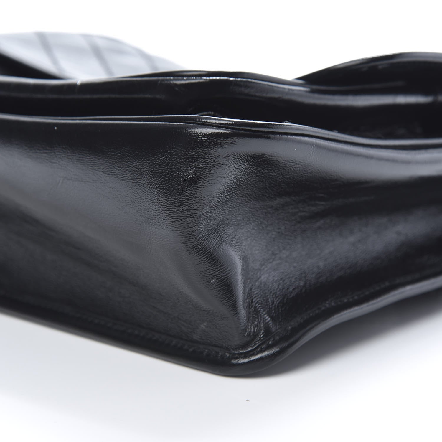 Saint Laurent Crinkled Calfskin Matelasse Monogram Medium Niki Chain Satchel Black 9 of 11