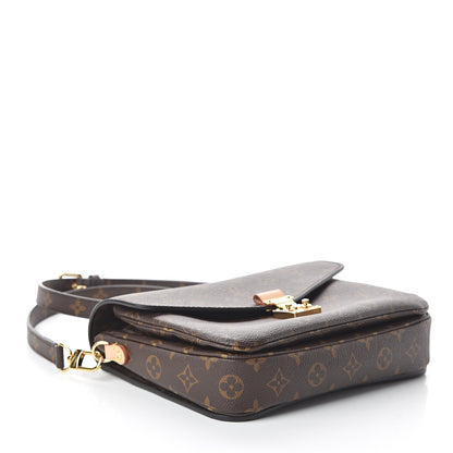 Louis Vuitton Monogram Pochette Metis 3 of 8