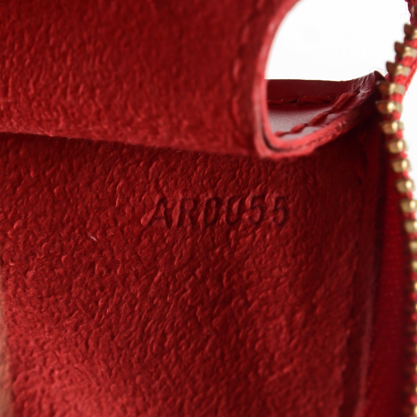 Epi Pochette Accessories 24 Castillan Red