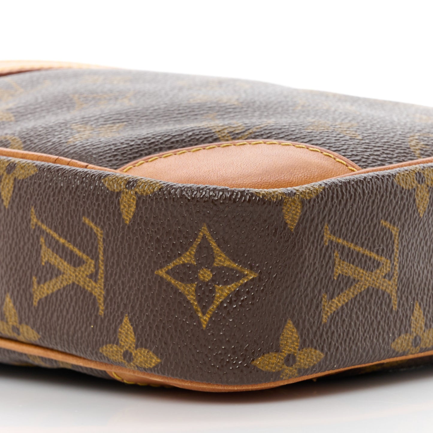 Monogram Danube 21