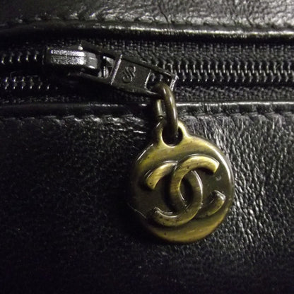 Chanel Lambskin Diamond Stitch Shoulder Bag 10 of 14