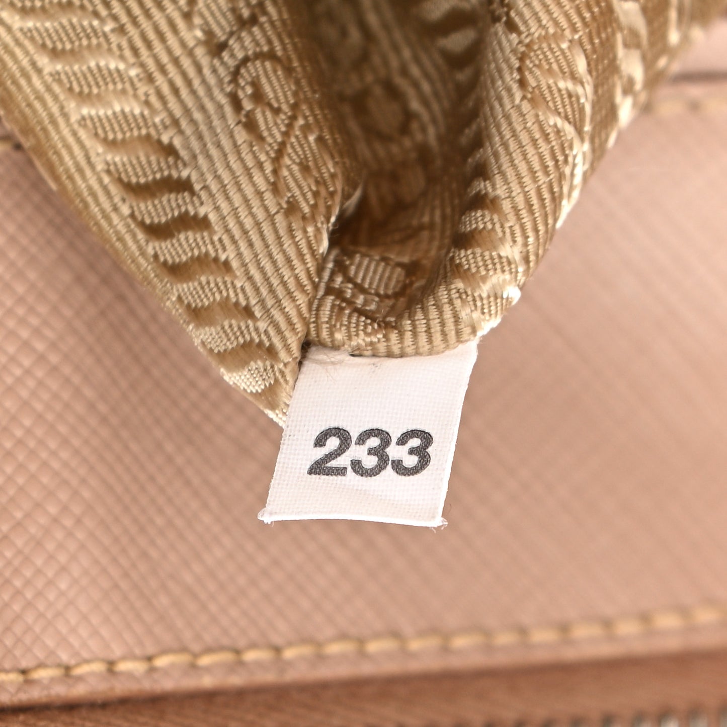 Saffiano Small Galleria Double Zip Tote Cammeo
