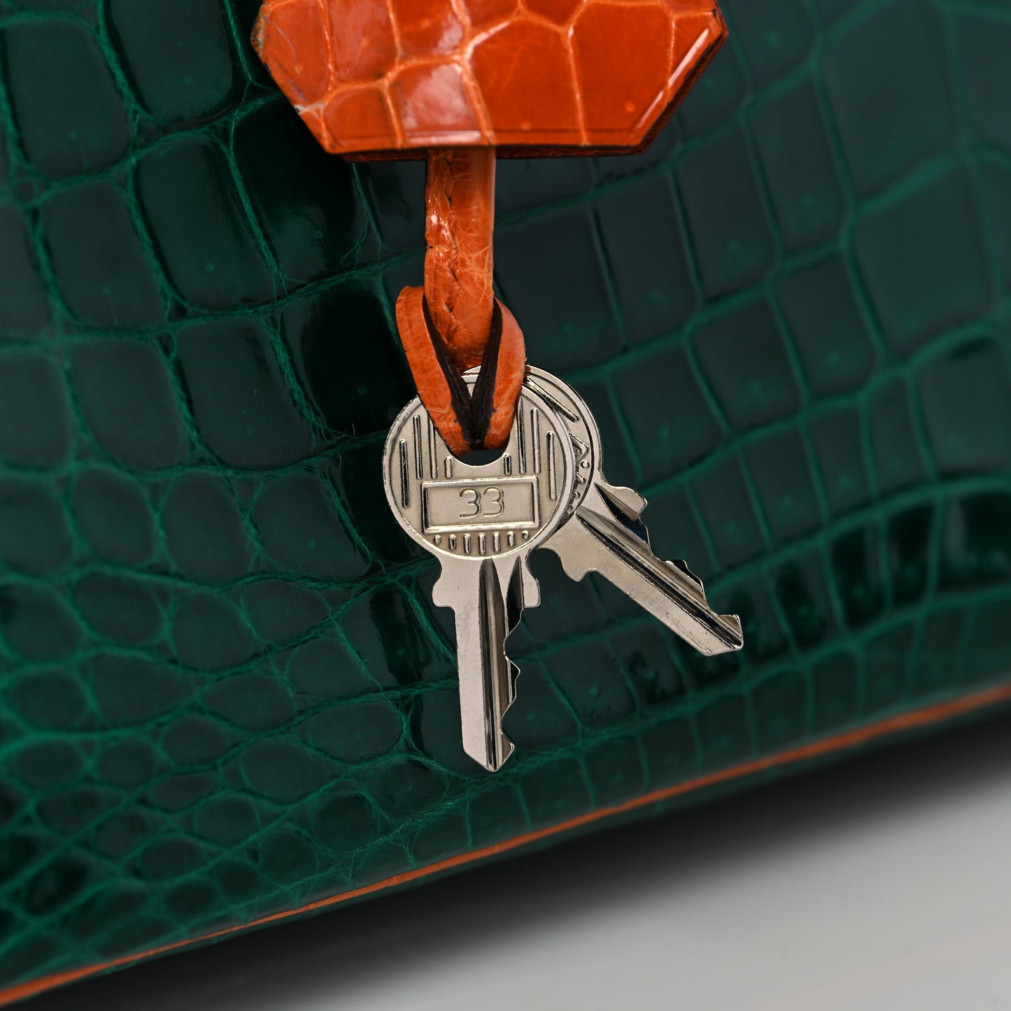 Shiny Niloticus Crocodile Horseshoe Birkin 30 Vert Emeraude Orange Miel