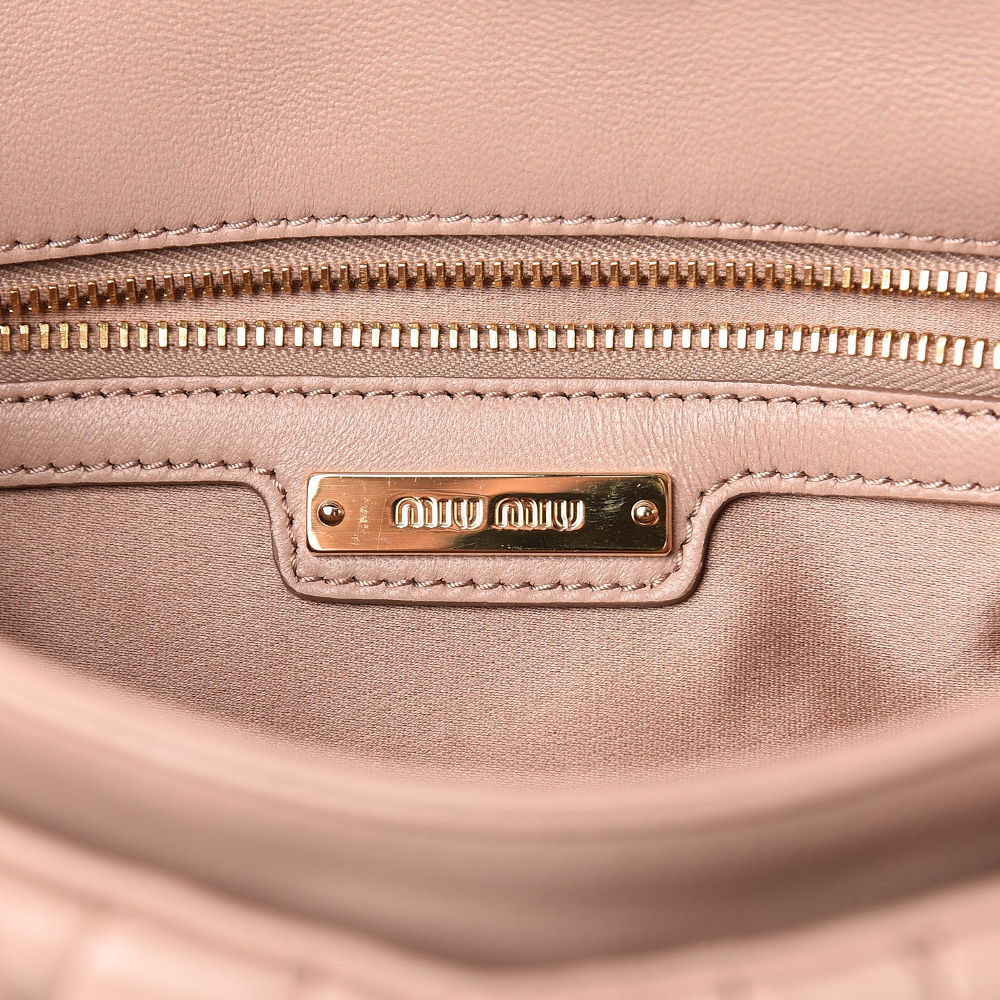 Nappa Matelasse Clutch Cammeo