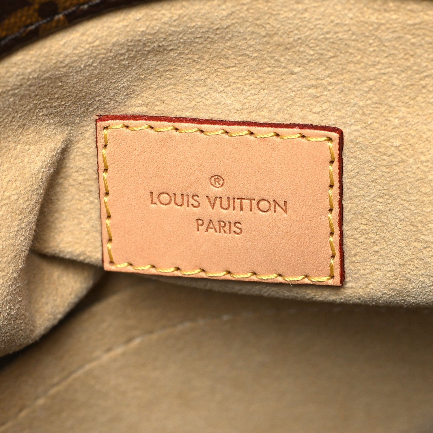 Louis Vuitton Monogram Artsy MM 6 of 9