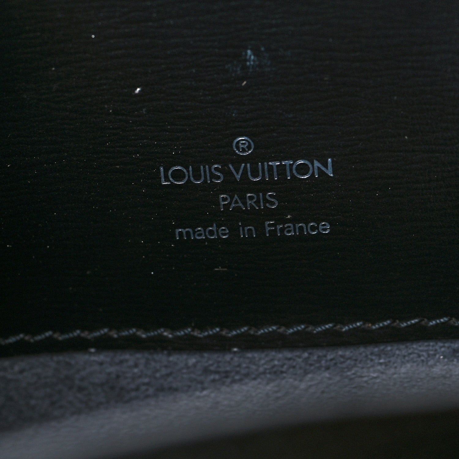 Louis Vuitton Epi Cluny Black 6 of 11