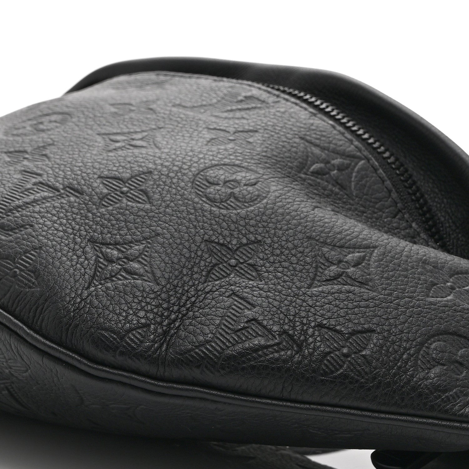 Louis Vuitton Calfskin Monogram Shadow Discovery Bumbag Black 8 of 8