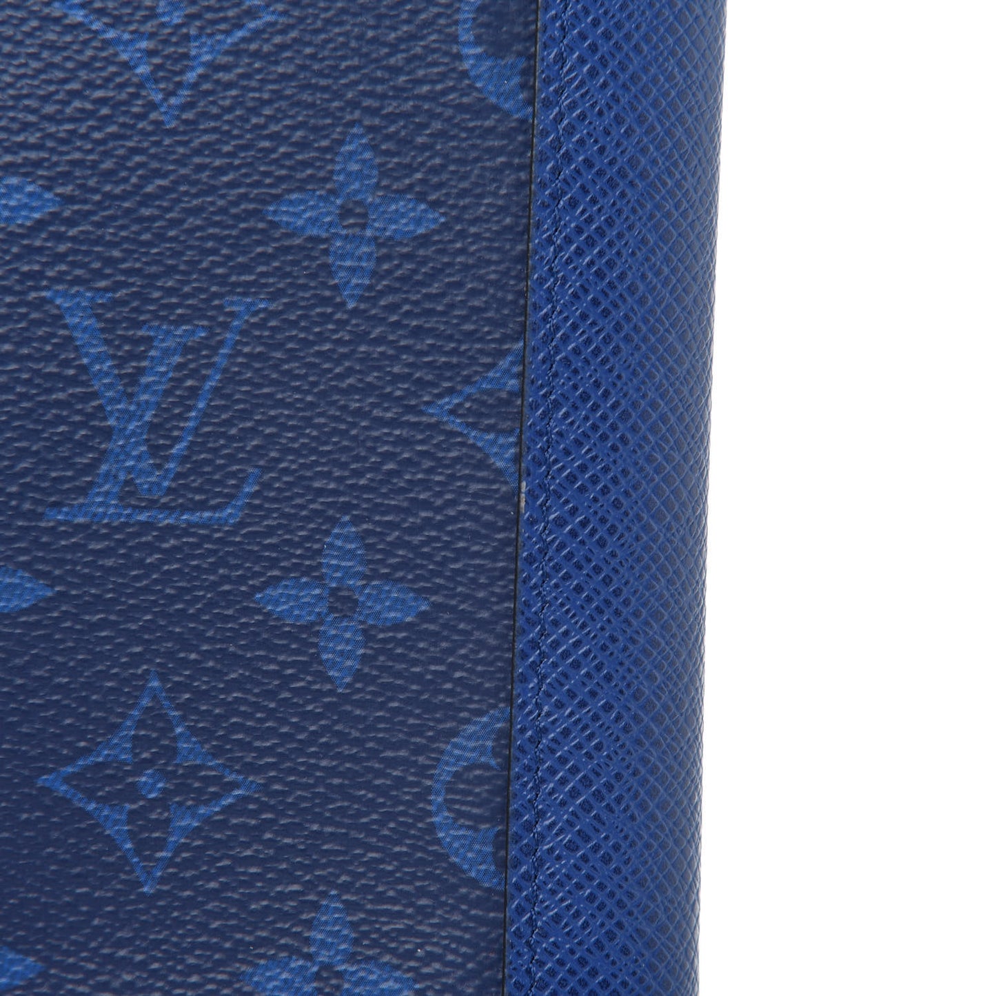 Taigarama Vertical Zippy Wallet Cobalt