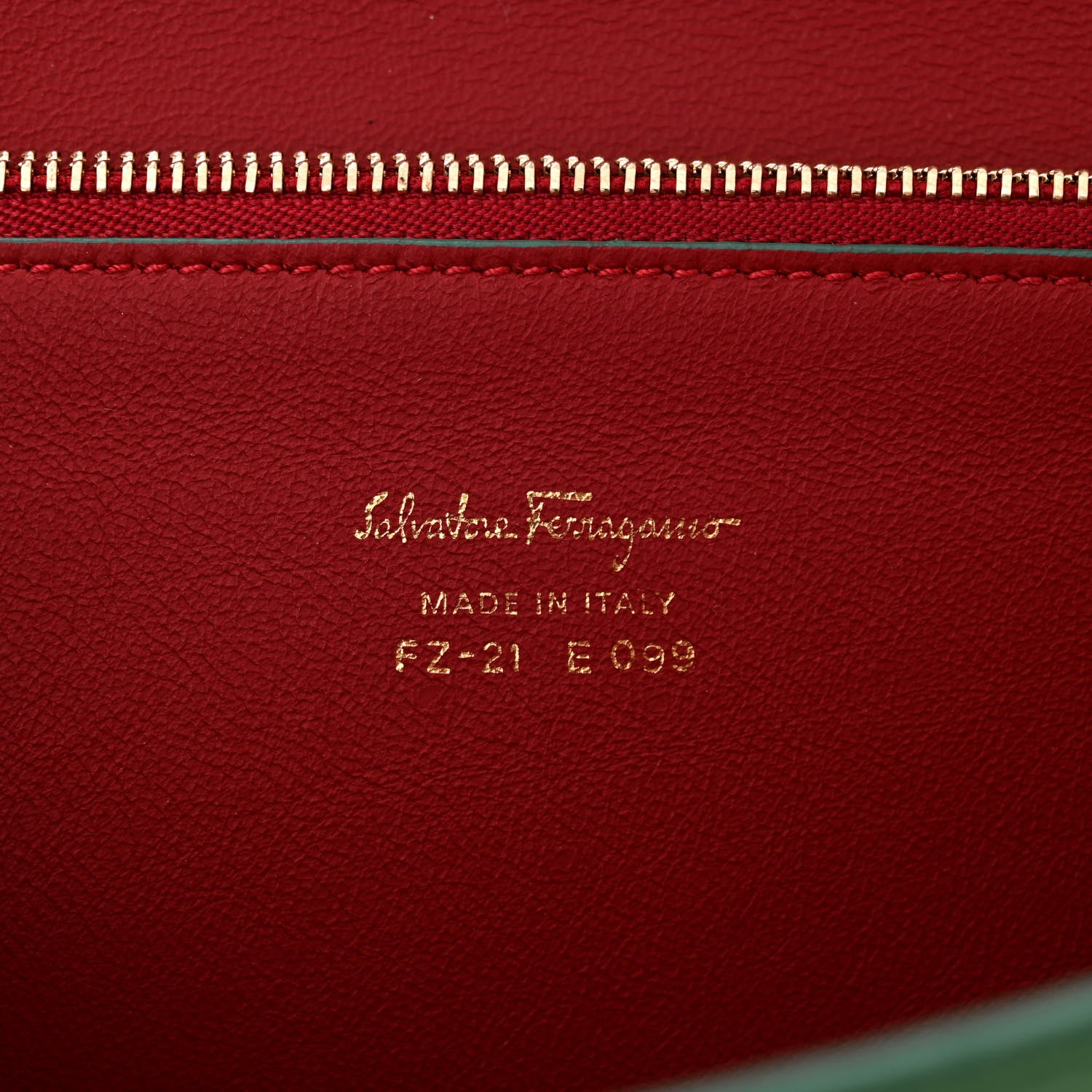 Salvatore Ferragamo Smooth Calfskin Aileen Gancio Lock Shoulder Bag Amazzonia 6 of 10