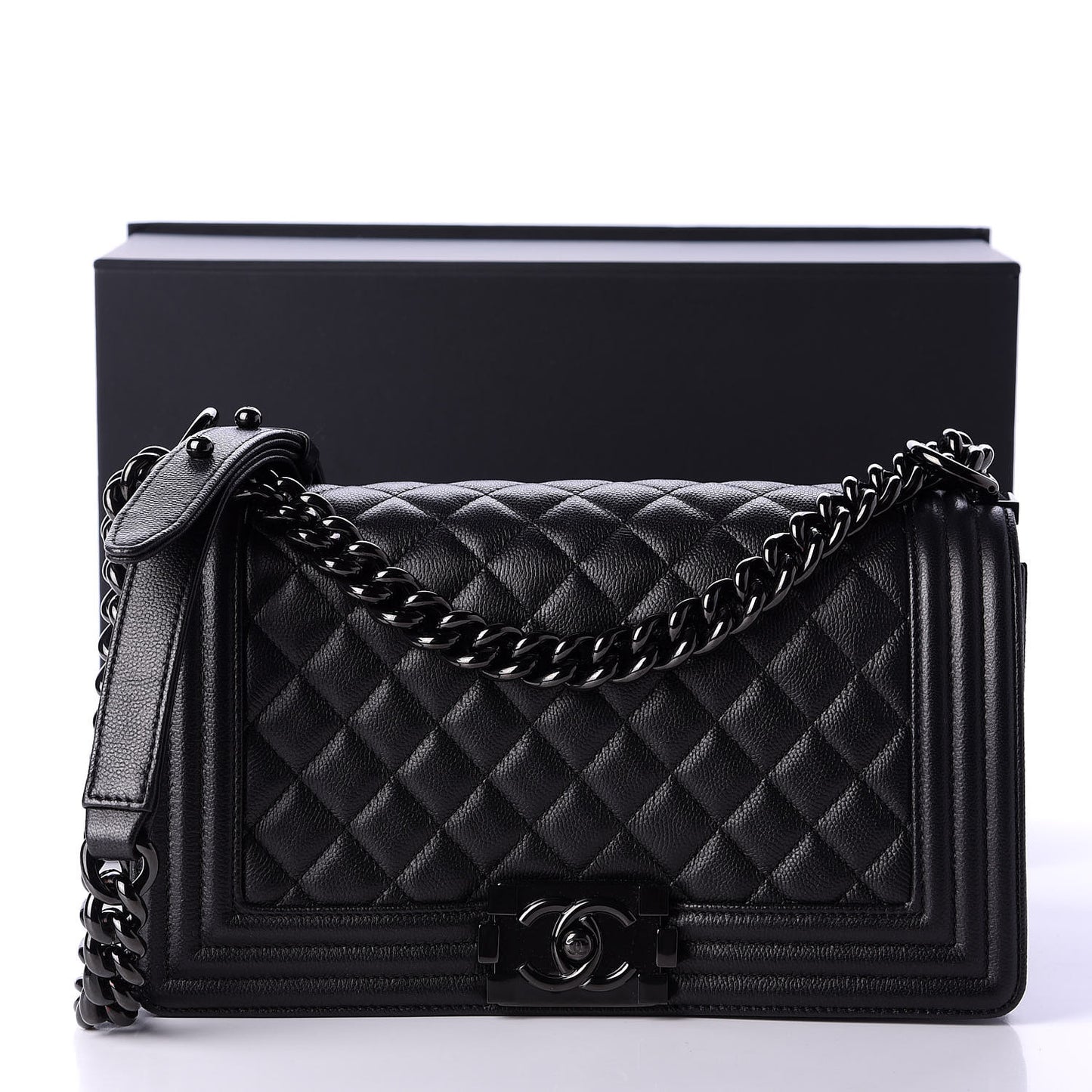 Caviar Quilted Medium Boy Flap So Black