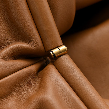 Bottega Veneta Smooth Butter Calf The Pouch Oversized Cammello 9 of 9