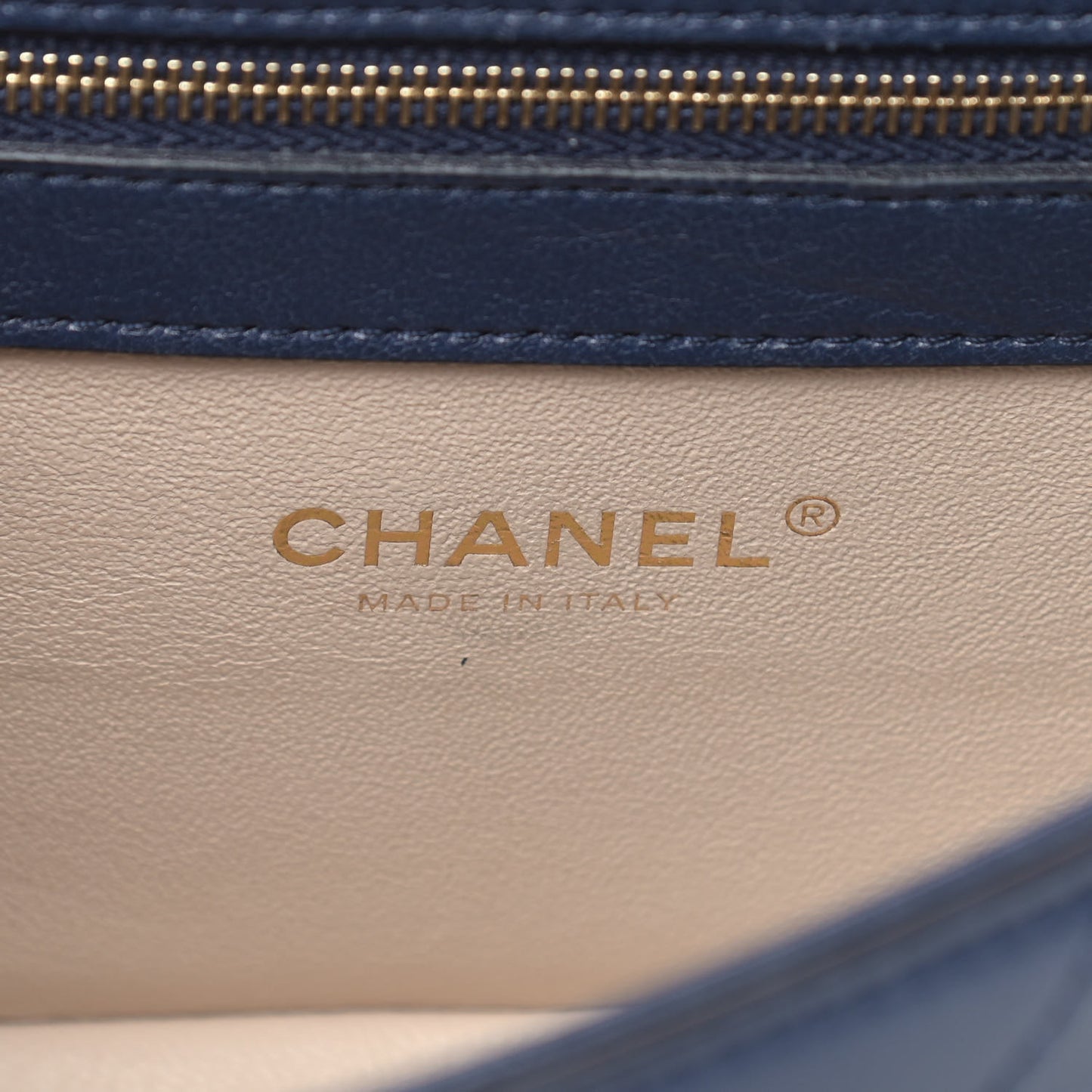 Lambskin Stitched Coco Luxe Medium Flap Blue