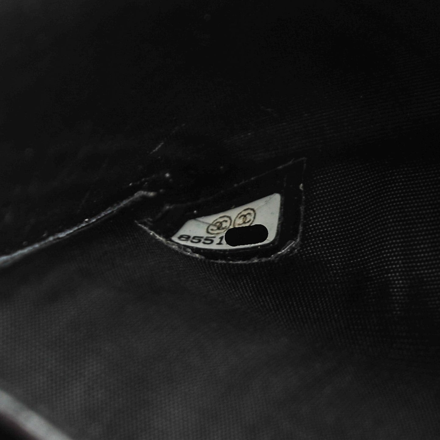 Caviar Bi-fold Timeless CC Wallet Black