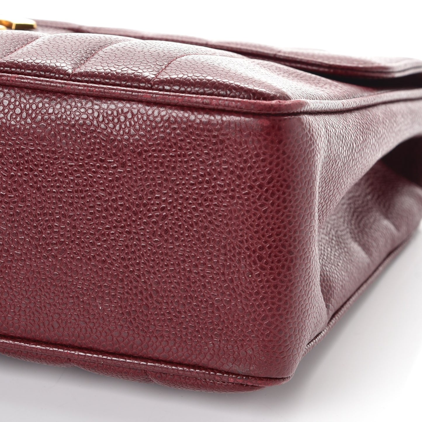 Caviar Vertical Quilt Jumbo Flap Dark Red