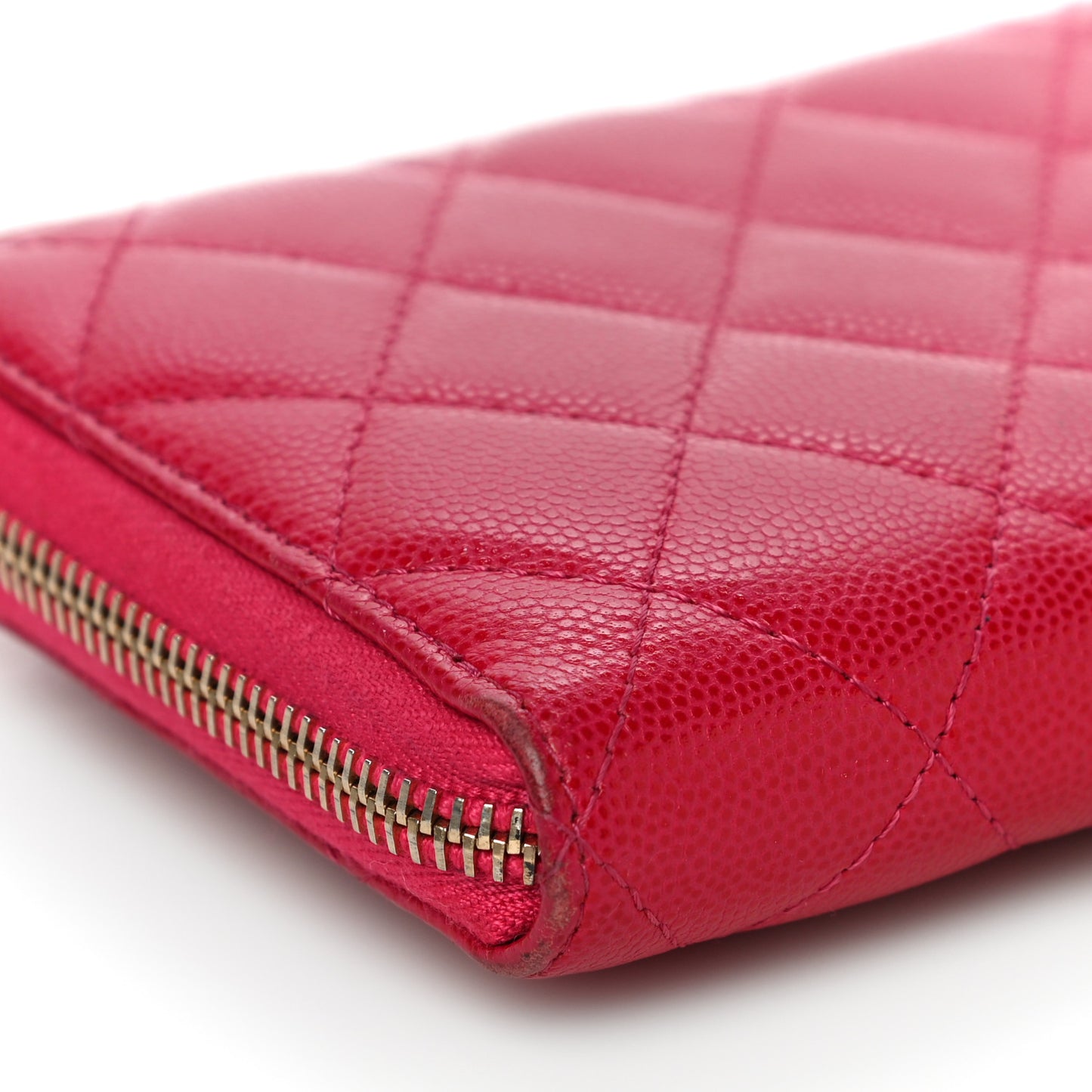 Caviar Quilted Reissue Zip Around Wallet Pink