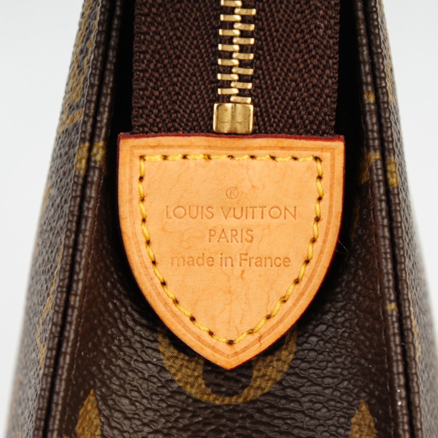Louis Vuitton Monogram Toiletry Pouch 19 5 of 7