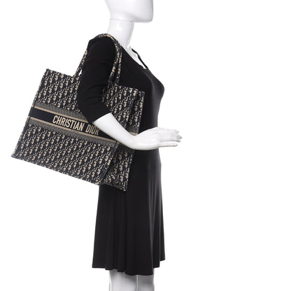 Christian Dior Oblique Book Tote Blue Multicolor 2 of 9
