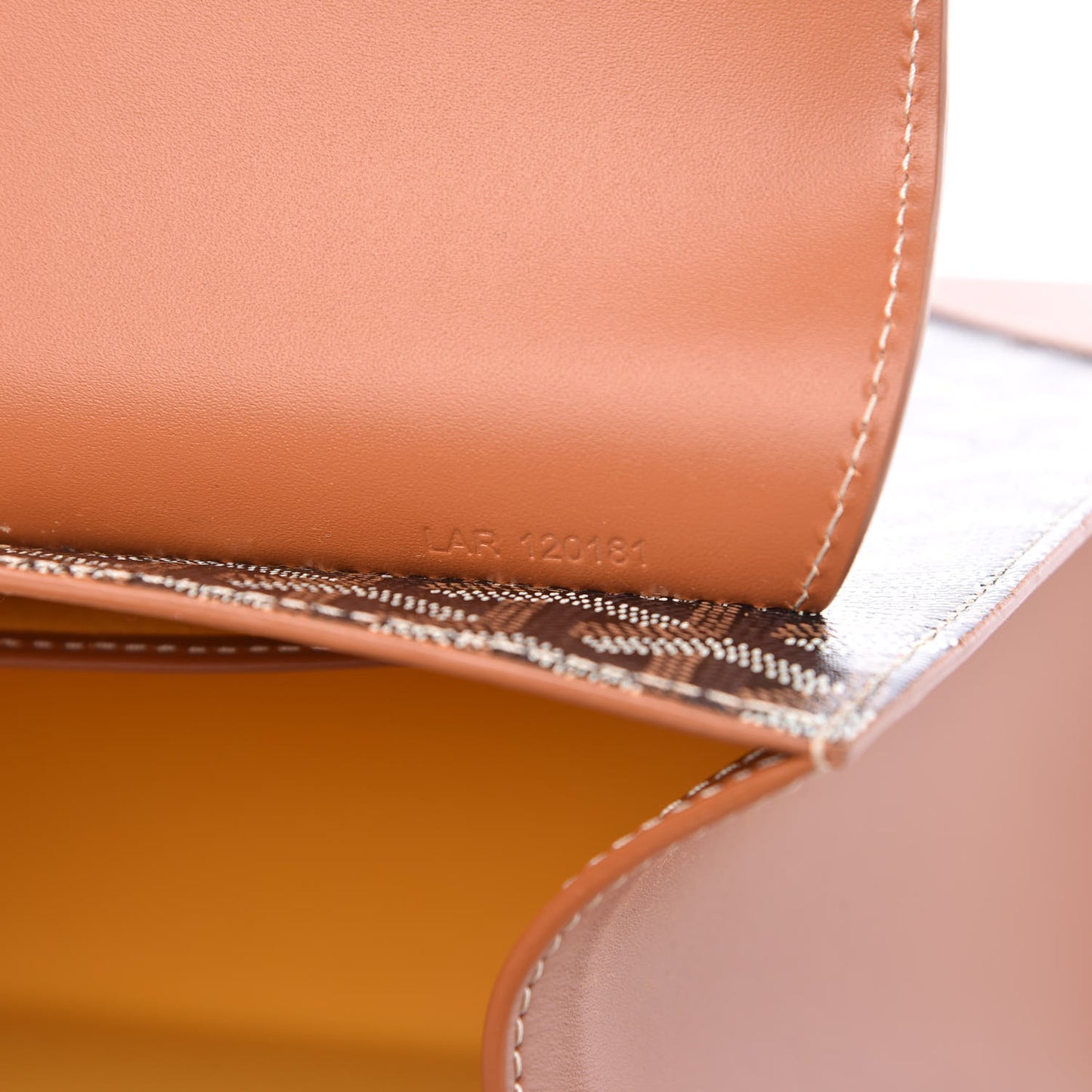 Goyardine Saigon PM Gold
