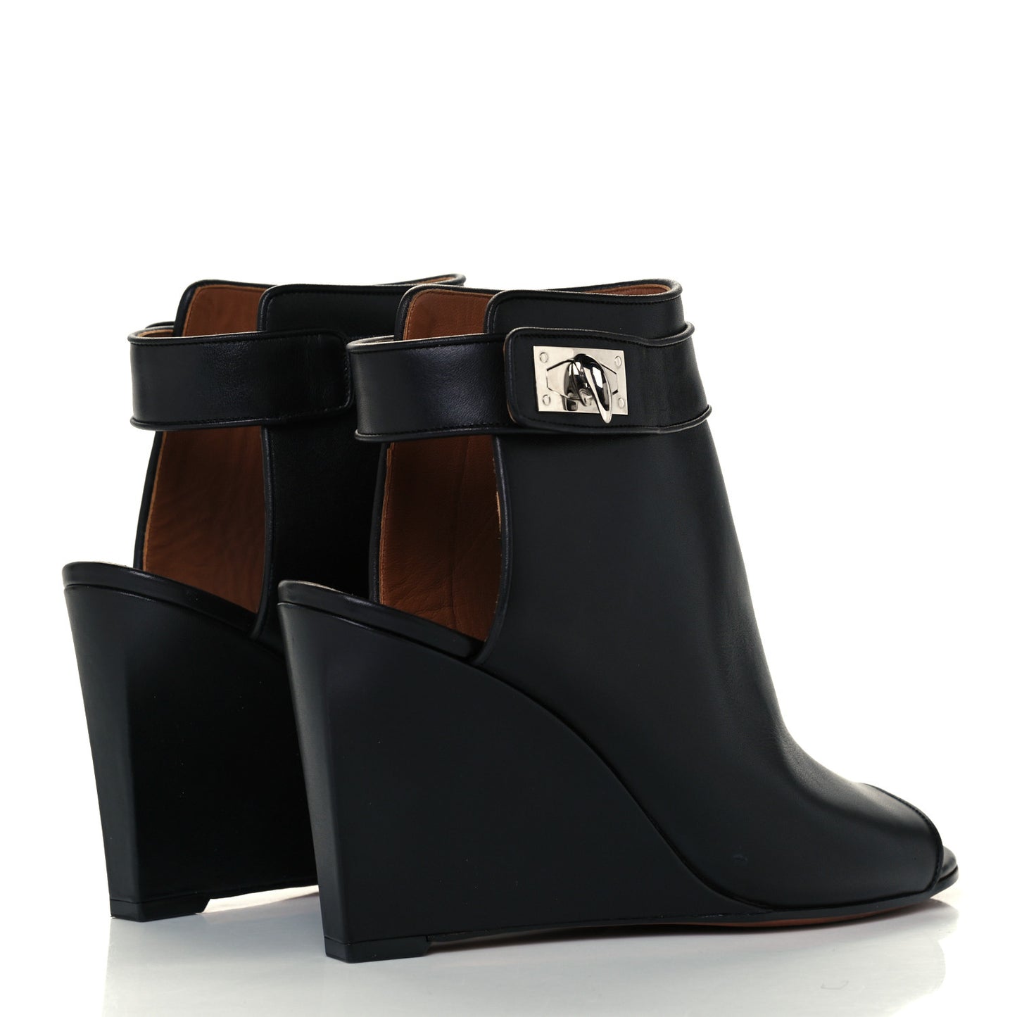 Calfskin Shark Lock Wedges 39.5 Black