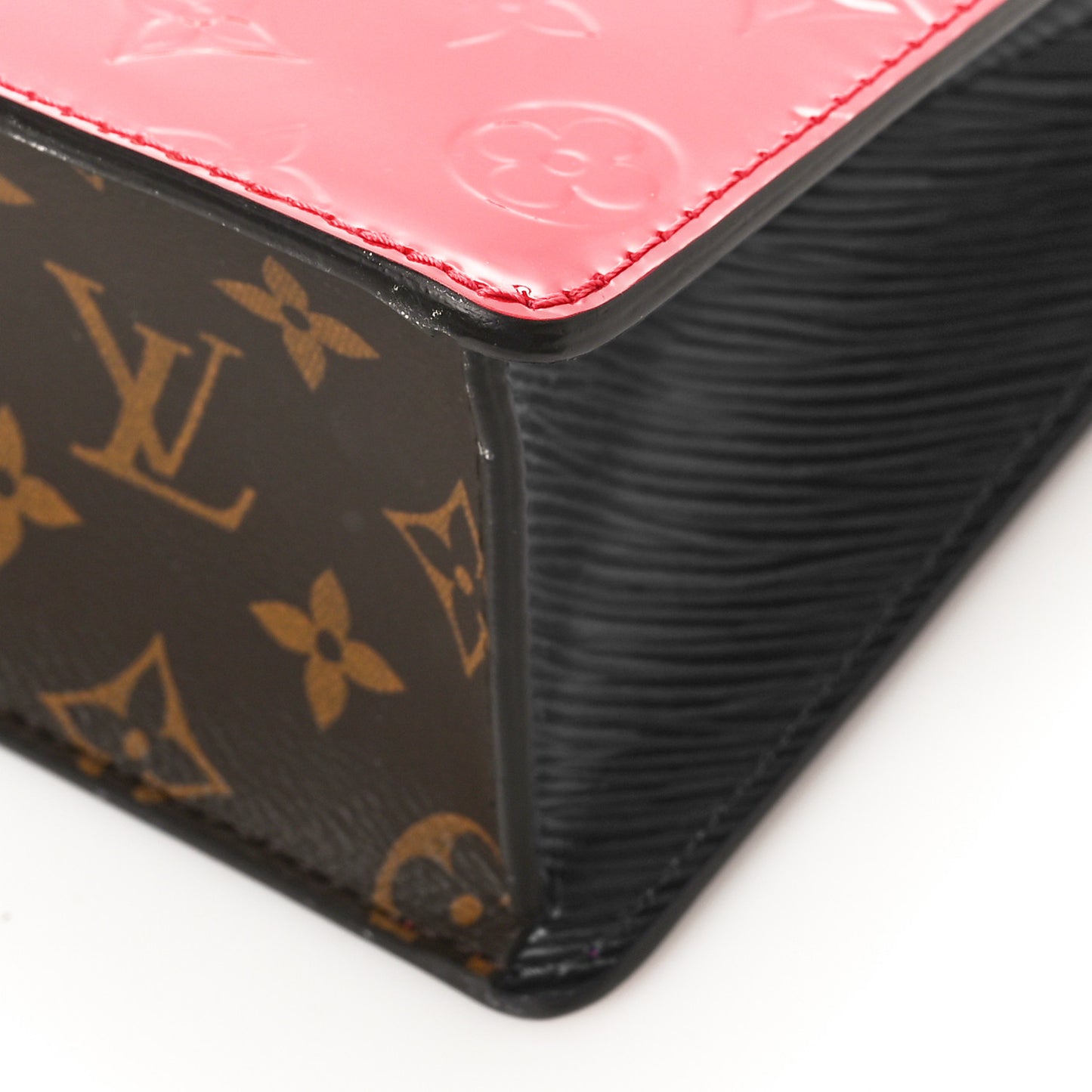 Vernis Epi Monogram Spring Street Scarlet