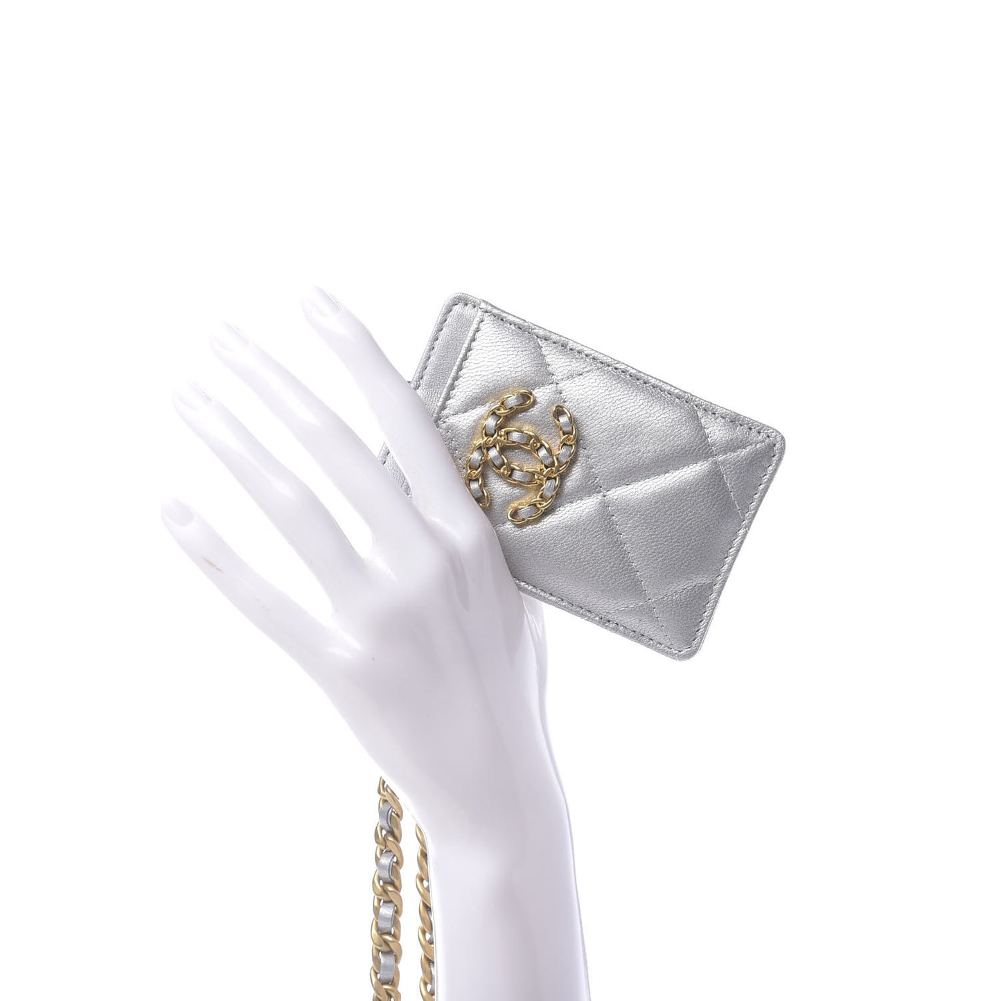 Metallic Goatskin Quilted 19 Card Holder On Chain Silver